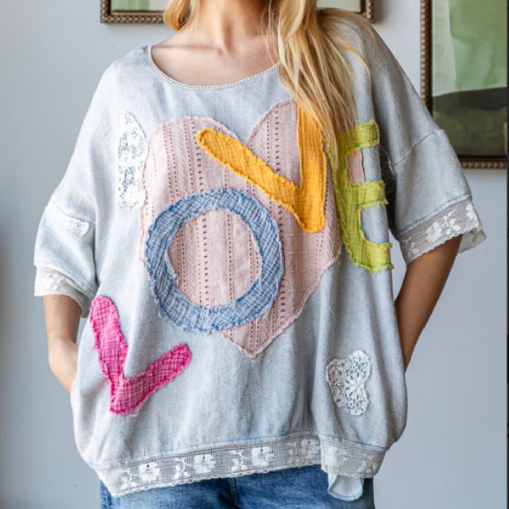 Oli & Hali Multicolor Love Graphic Short Sleeve Tee